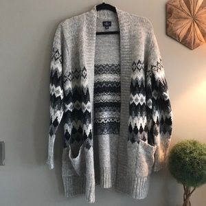 American Eagle cardigan